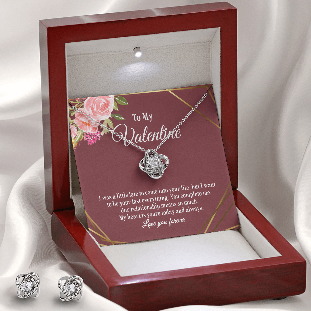 Elegant Love Knot Earring and Necklace Set for Her