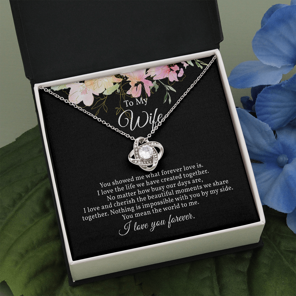 Stunning Love Knot Necklace for Wife