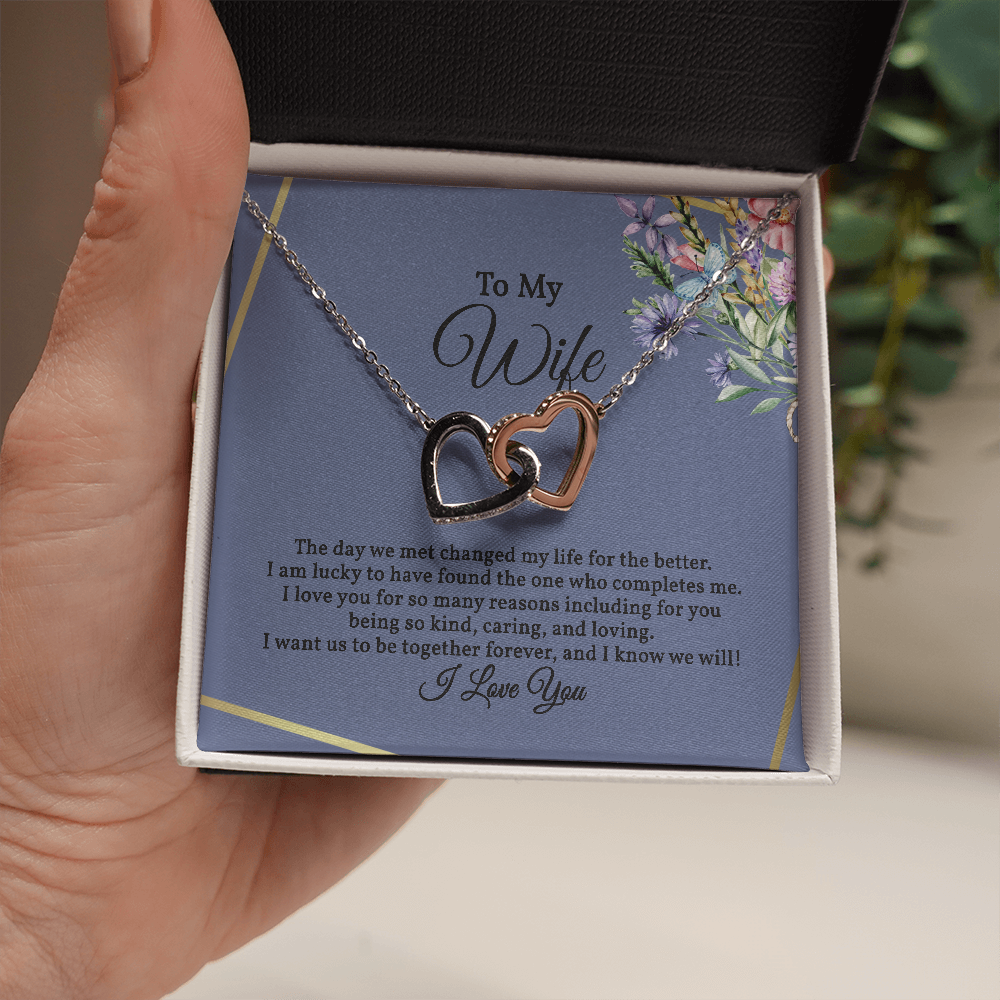 Interlocking Hearts Pendant Necklace for Wife